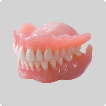 ひじりデンタルクリニック入れ歯治療の⼊れ⻭完成イメージ